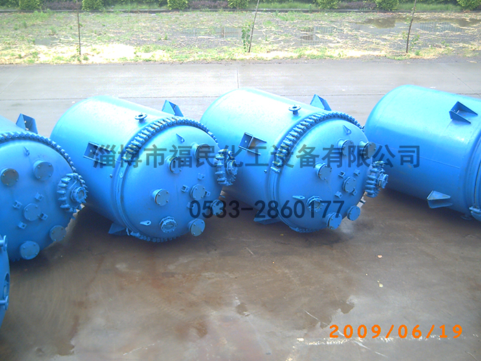 <a href='http://www.tsai-chin.com/glasslined/k/17.html' target='_blank'><u>搪瓷反應(yīng)釜</u></a>的自潤滑軸套介紹